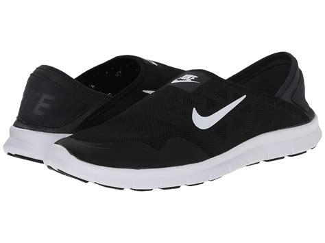 nike slip on womens